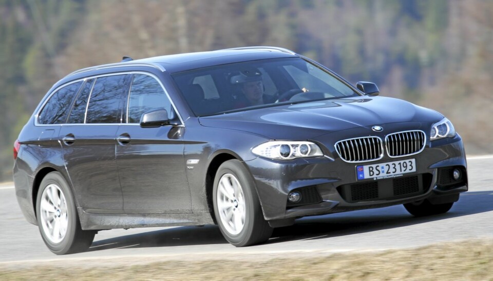 VIL HA EN: Kjører bra, er sikker, komfort på toppmivå, firehjulsdrift, fin plass, masse krefter...og slik kan vi fortsette.