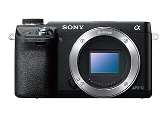 SYSTEMKAMERA: Sony Nex-6 er ikke et speilreflekskamera, men tar like gode bilder. Bildebrikken har APS-C-størrelse.