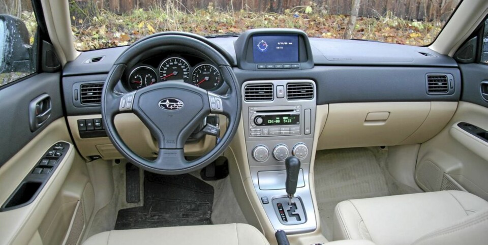 BRA FACELIFT: Fra årsmodell 2006 fikk Subaru Forester et designmessig løft både inn- og utvendig.