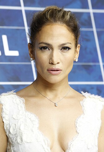 HJERTEFORM: Jennifer Lopez.