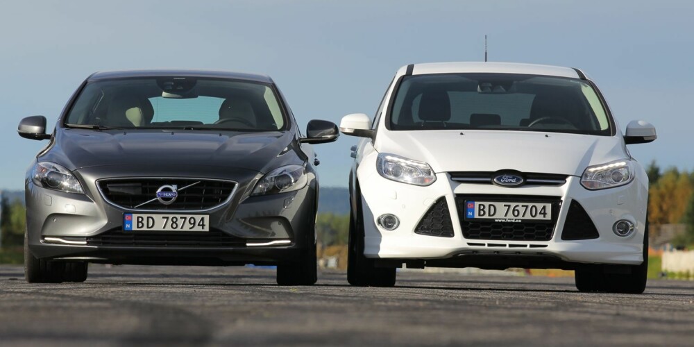 SLEKTEN ER VERST: Volvo V40 vs Ford Focus - en skikkelig familiefeide. Selv om de to nå er mer for stebrødre å regne.