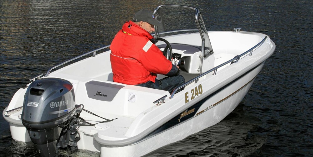 UNGDOM: Med moderat motorbehov frir den til yngre båtbrukere, eller de som vil klare seg uten sertifikat. FOTO: Egil Nordlien, HM Foto