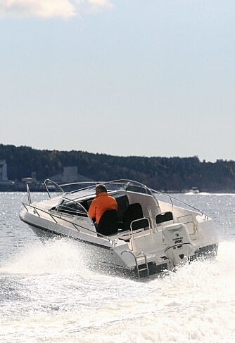 GLADBÅT: Galia 650 WA er en ordentlig gladbåt for deg som liker å kjøre aktivt. FOTO: Egil Nordlien HM Foto
