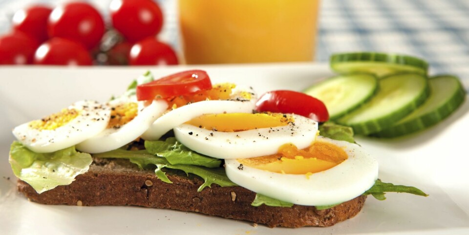 FROKOST: Velg grovt brød. Kokt egg og agurk er supert pålegg.