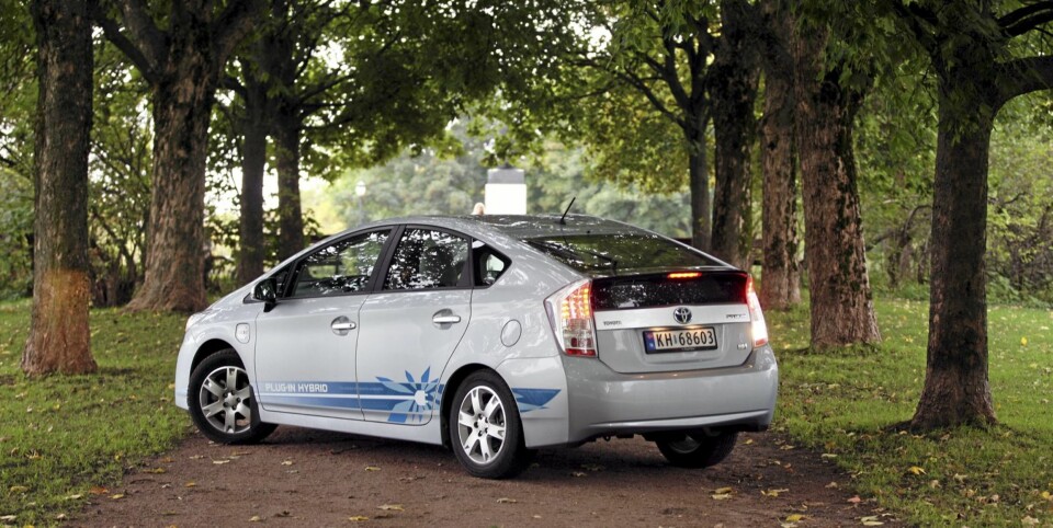Frogner 05102010 Toyota Prius Plug in Hybrid
