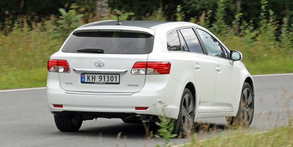 I TEST: Toyota Avensis. FOTO: Petter Handeland