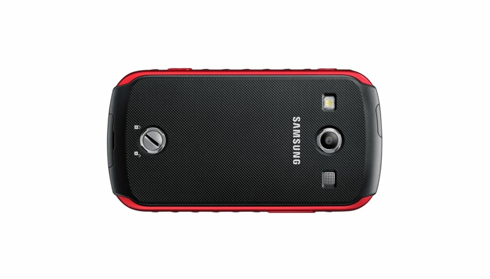TØFFING: Samsung Galaxy Xcover 2 er en hardfør mobil som skal tåle en smell.