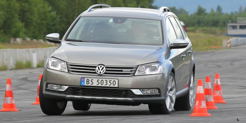 LETTKJØRT: VW Passat Alltrack er lettkjørt og har god fjæringskomfort. FOTO: Petter Handeland