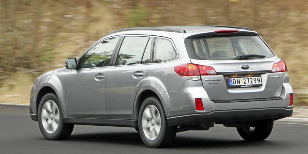 STOR: Den nye Subaru Outback har masse pondus, både i utseendet og i sin framferd.