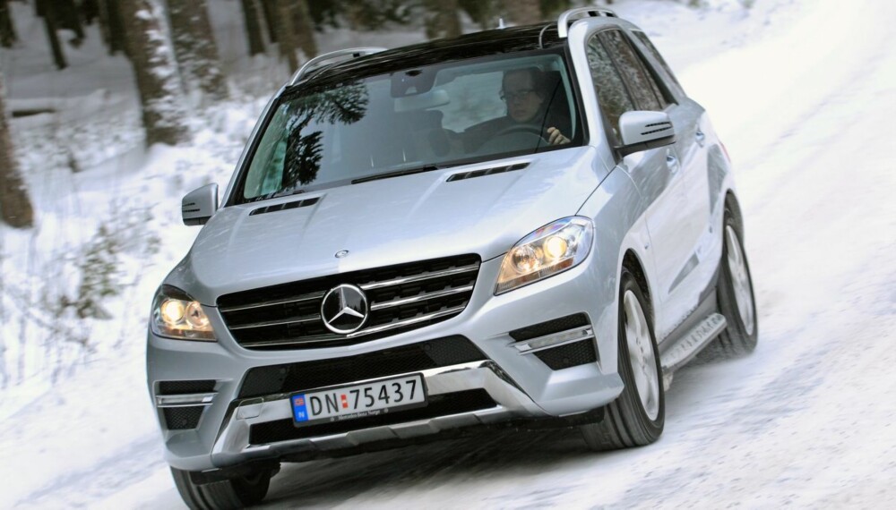 IKKE PÅ HJEMMEBANE: I motsetning til hva man kanskje skulle tro, er ikke SUV-er, eller store SUV-er i særdeleshet, spesielt gode på vinterføre. Det skyldes kombinasjonen av høy vekt og høyt tyngdepunkt. FOTO: Egil Nordlien, HM Foto IKKE PÅ HJEMMEBANE: I motsetning til hva man kanskje skulle tro, er ikke SUV-er, eller store SUV-er i særdeleshet, spesielt gode på vinterføre. Det skyldes kombinasjonen av høy vekt og høyt tyngdepunkt. FOTO: Egil Nordlien, HM Foto