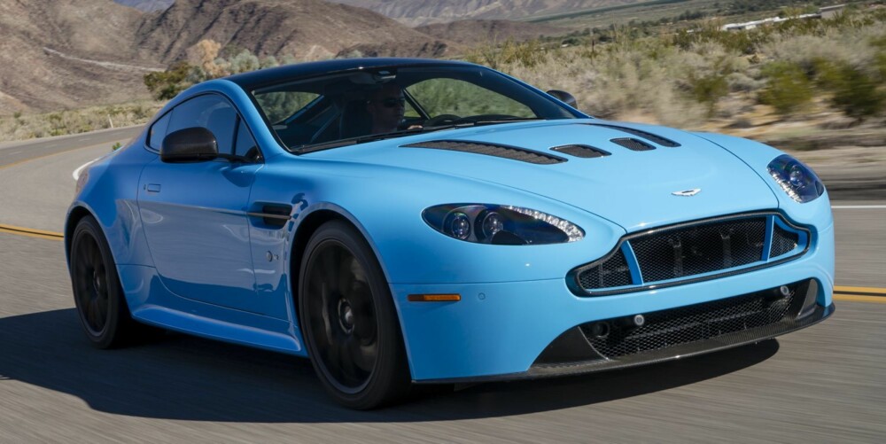 FLUGPLATZ BLUE: Mye fart, krefter og kjøreegenskaper. Men den vil slite deg ut ved daglig bruk. FOTO: Produsent