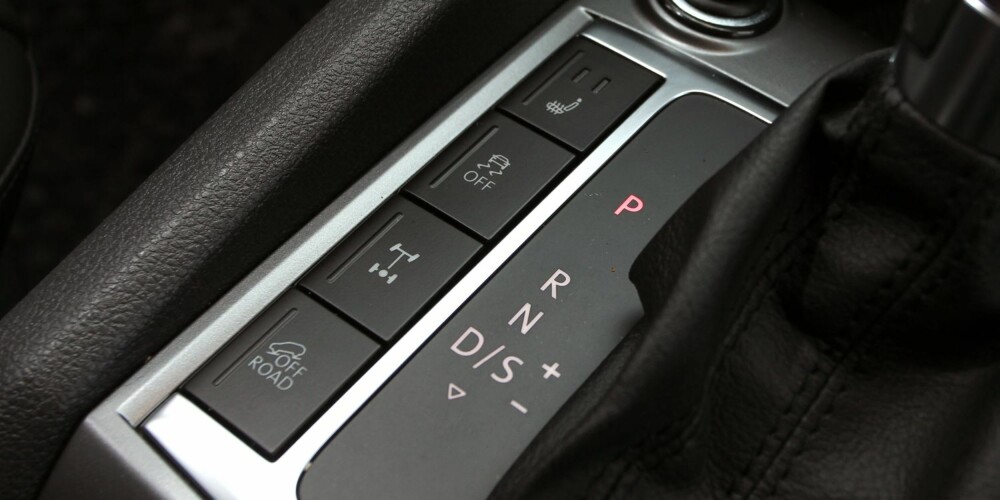 MODERNE: Amarok har ESP/antiskrens, samt programmer for mer krevende underlag MODERNE: Amarok har ESP/antiskrens, samt programmer for mer krevende underlag