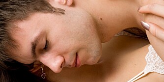 HASTVERK?: ""Er du ferdig snart?"" oppfattes veldig stressende for han. Fortell i stedet hva som må til for at du også skal nyte sexen helt ut. ILLUSTRASJONSFOTO: Colourbox HASTVERK?: ""Er du ferdig snart?"" oppfattes veldig stressende for han. Fortell i stedet hva som må til for at du også skal nyte sexen helt ut. ILLUSTRASJONSFOTO: Colourbox