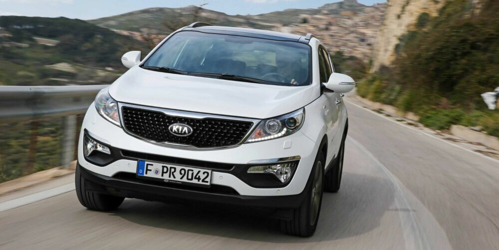 SUV: Skal du ha Kia Sportage med automat, må du velge toliters diesel. FOTO: Kia SUV: Skal du ha Kia Sportage med automat, må du velge toliters diesel. FOTO: Kia