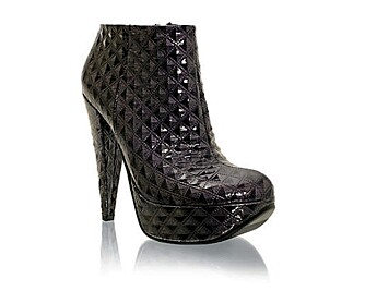 Sko fra Nelly Shoes, kr 399. Sko fra Nelly Shoes, kr 399.