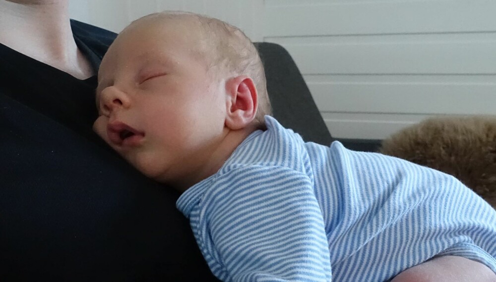 Sondre Molnes fra Namsos er månedens BAM-baby, og er 4 uker på bildet.