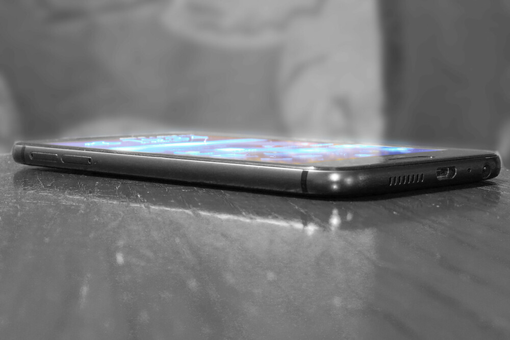 TYNN: HTC One A9 er en ganske tynn og lett telefon med en tykkelse på bare 7,3 mm. Den er likevel slått av iPhone 6s som er 7,1 mm tykk.