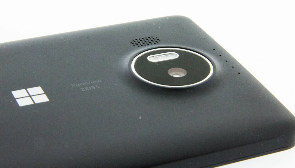 GODT KAMERA: Microsoft reklamerer med at kameraet på Lumia 950 XL og Lumia 950 har 20 megapiksels oppløsning. Vi finner bare at det har 19 megapiksels oppløsning. Det holder likevel til å ta gode mobilbilder.