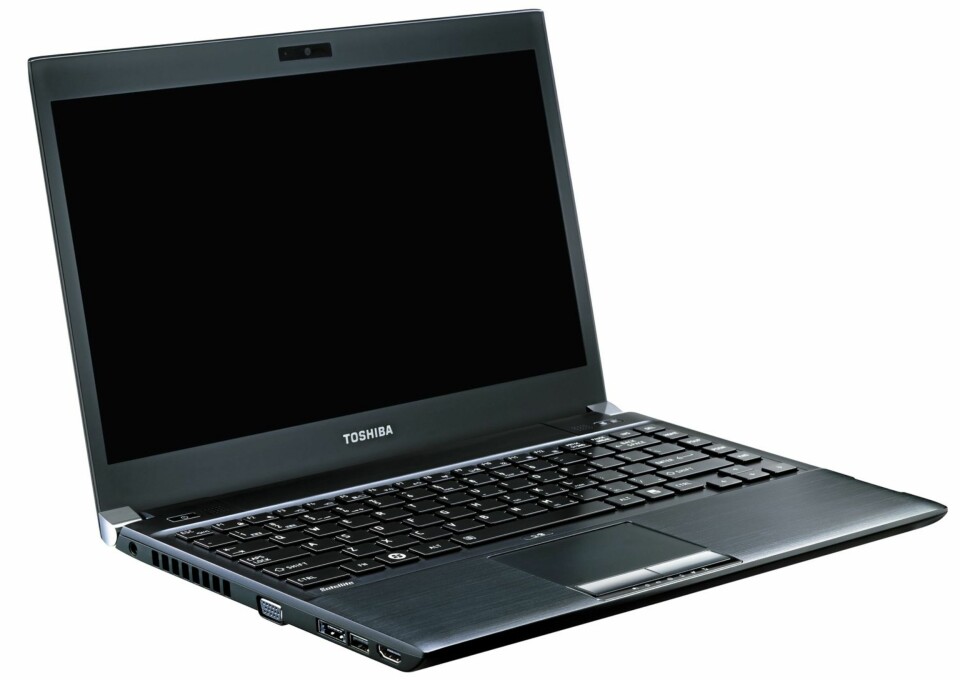 LETT: Toshibas Satellite R630 er lett, tynn og ser bra ut med et design som ligner børstet metall.