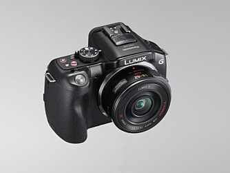 KJAPT: Panasonic Lumix G5 har en oppløsning på 16 megapiksler og greier seriefotografering med opp til 20 bilder i sekundet.