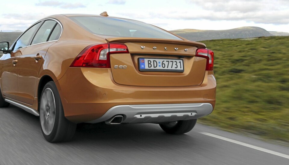 Markant design og sportslige egenskaper kjennertegner den nye Volvo S60