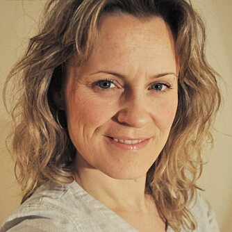 STINE MONSEN: Stine Monsen (37) er utdannet frisør, har jobbet 15 år i yrket og drevet salongen Theresesgate 35 i Oslo i seks år. Jobber i tillegg med hårstyling for magasiner og motevisninger.