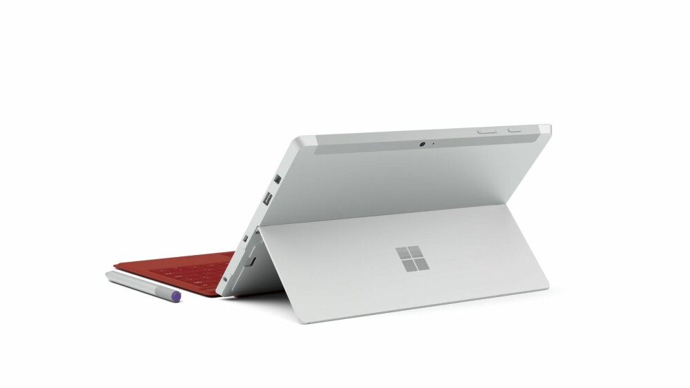 TEST: Vi har testet Surface 3. Den er tynnere og lettere enn Surface Pro 3 og er litt svakere, men har mange av de samme gode egenskapene.