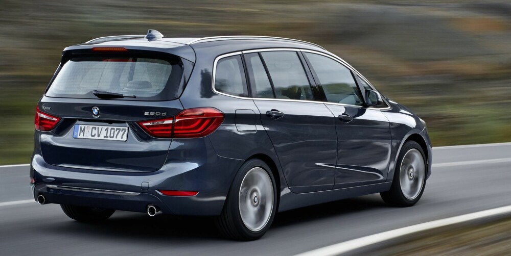 UNNTAK: Før sa BMW at forhjulsdrift ikke passet i deres biler, men 2-serie Gran Tourer er det andre unntaket fra denne regelen på kort tid (det første var 2-serie Active Tourer). Du kan imidlertid få den med firehjulsdrift i utgaven 220d xDrive, men da må du nok ha en del penger på lur. FOTO: BMW UNNTAK: Før sa BMW at forhjulsdrift ikke passet i deres biler, men 2-serie Gran Tourer er det andre unntaket fra denne regelen på kort tid (det første var 2-serie Active Tourer). Du kan imidlertid få den med firehjulsdrift i utgaven 220d xDrive, men da må du nok ha en del penger på lur. FOTO: BMW