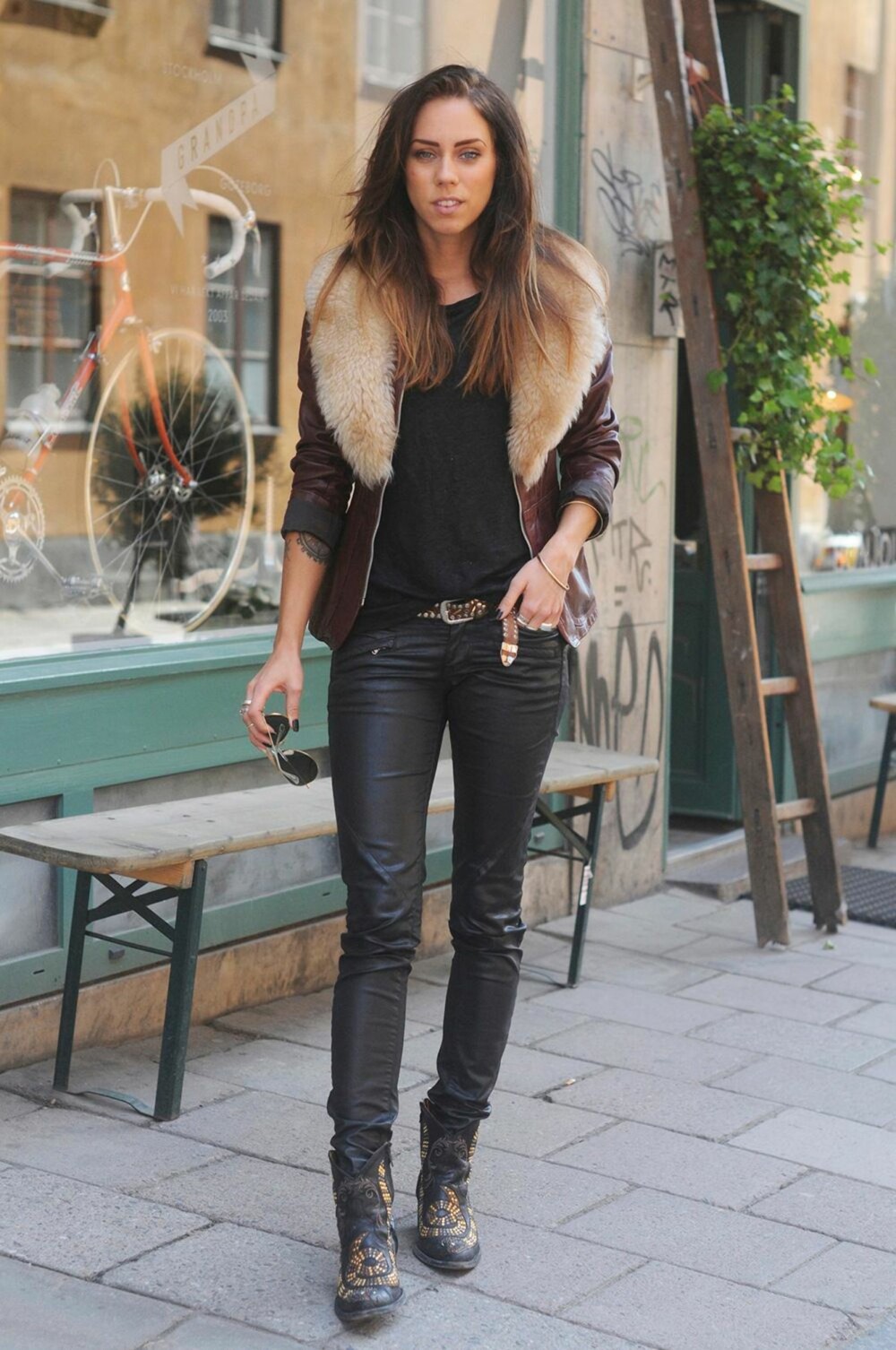 AMANDA I STOCKHOLM: Designer og selger, amandamalm.com / @thevintagea AMANDA I STOCKHOLM: Designer og selger, amandamalm.com / @thevintagea