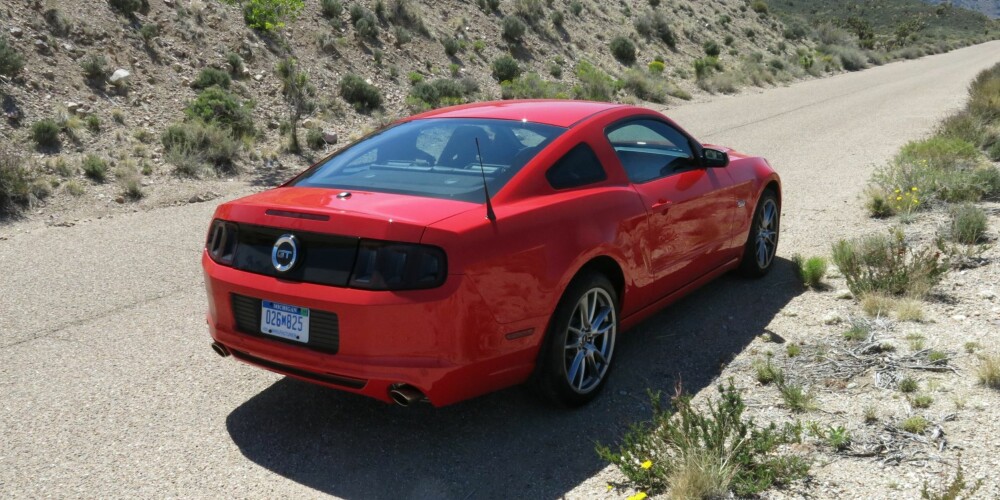 MUSTANG: GT med den vellykkede retro-looken som ga Mustangen renessanse. FOTO: Martin Jansen