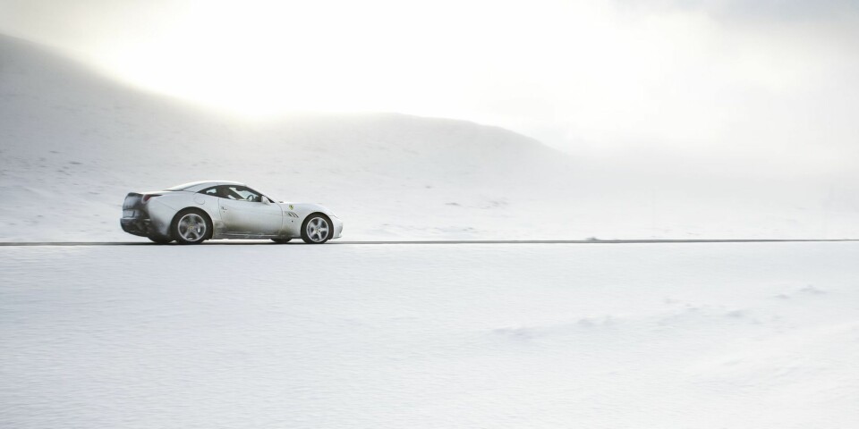 Og så dro Top Gear til bunns med en Ferrari i Norge...