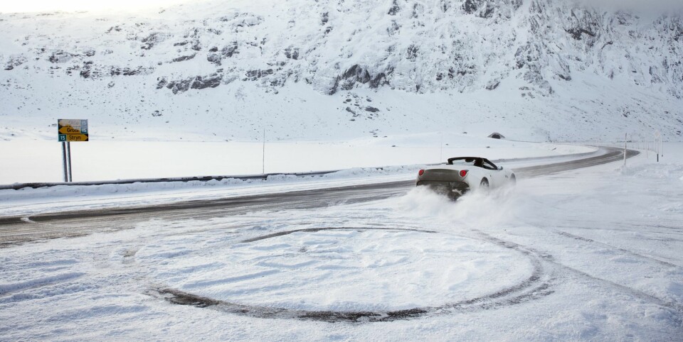 Og så dro Top Gear til bunns med en Ferrari i Norge...