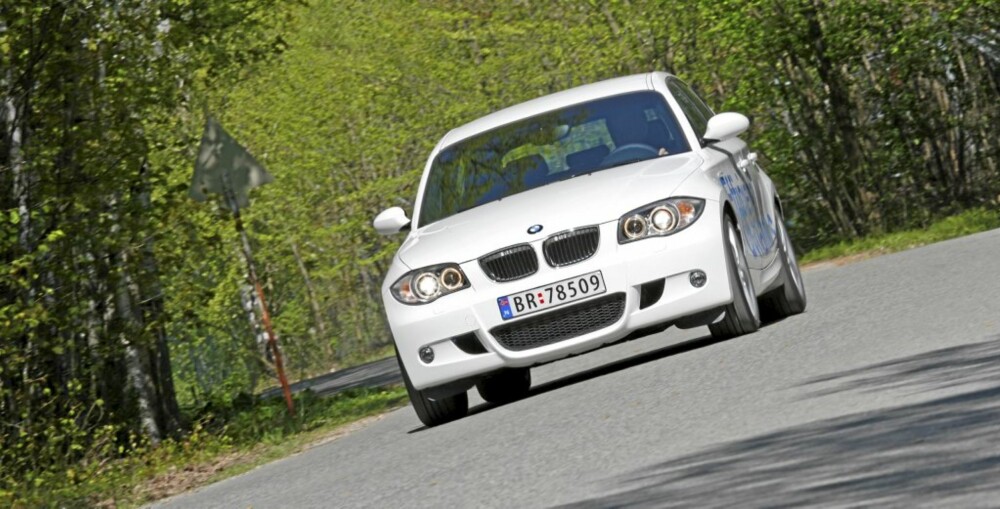 KJØREGLEDE: BMW-mantraet gjelder også i 116i. KJØREGLEDE: BMW-mantraet gjelder også i 116i.