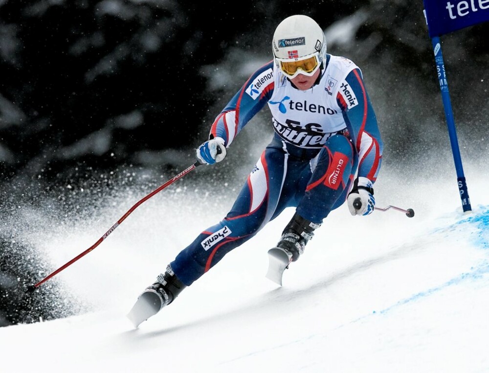 KVITFJELL: Her kan du kjøre som en ekte Super-G-utøver. På bildet er Bjarne Solbakken i aksjon under vårens renn. Det endte med en 32. plass. KVITFJELL: Her kan du kjøre som en ekte Super-G-utøver. På bildet er Bjarne Solbakken i aksjon under vårens renn. Det endte med en 32. plass.