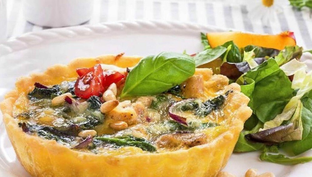 FIKST MED PAI: Du kan også lage pai i porsjonsstørrelser, noe som er perfekt til lunch eller en snack senere på kvelden. FIKST MED PAI: Du kan også lage pai i porsjonsstørrelser, noe som er perfekt til lunch eller en snack senere på kvelden.