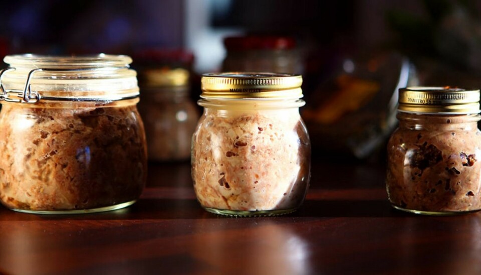 OPPSKRIFT PÅ RILLETTES. Rillettes er patéens rufsete bror. Kulere, bedre og lettere å lage.