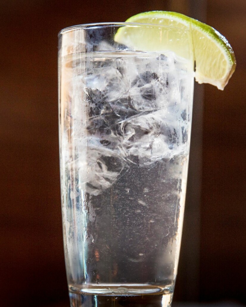 GLASS: Du kan godt servere Moscow Mule i longdrinkglass om du ikke har kobberkrus.