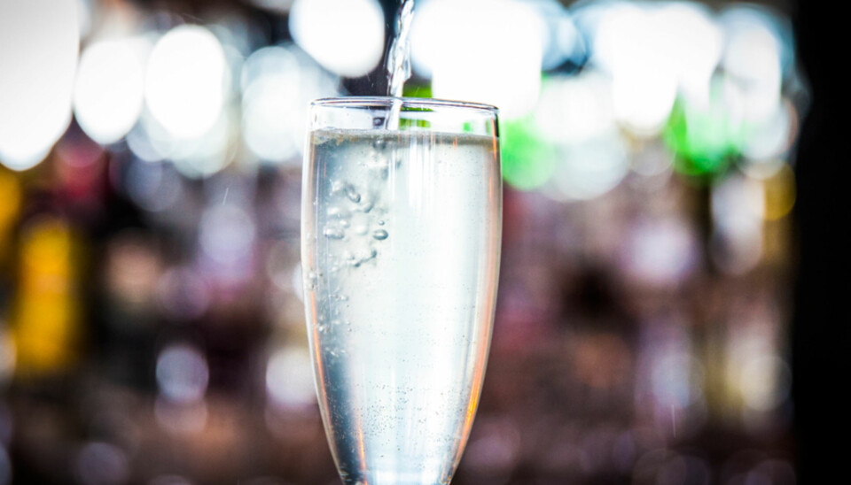 OPPSKRIFT PÅ FRENCH 75: Drinken gir deg et realt løft.