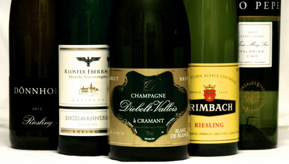 IKKE RØDVIN: Du kan bruke både hvitvin, champagne og sherry til rakfisk, men ikke rødvin.