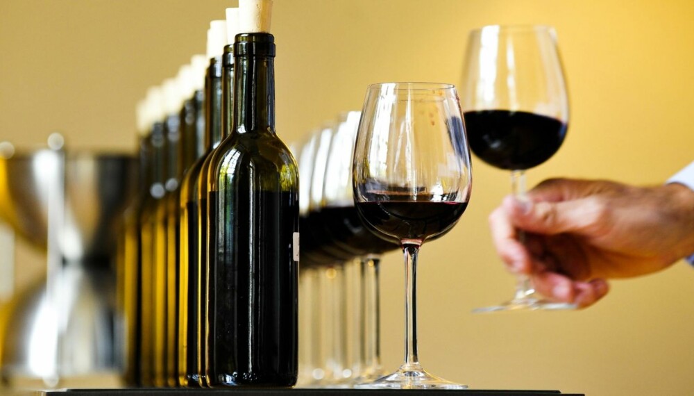 VINSMAKING: Vi smaker over 1000 viner i året og flere hundre av dem blir anmeldt på Klikk.no