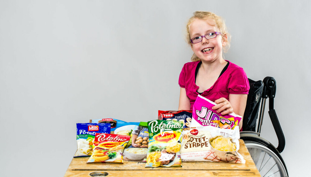 TEST AV POTETMOS: Kan jeg få smake på alle, lurer Sarah Tegler (7) på. TEST AV POTETMOS: Kan jeg få smake på alle, lurer Sarah Tegler (7) på.