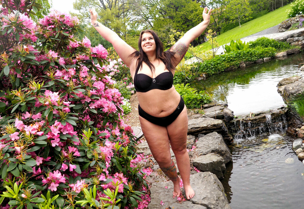 BIKINIKROPPEN: Alt du trenger for å få den berømte bikinikroppen er kroppen din og en lekker bikini! BIKINIKROPPEN: Alt du trenger for å få den berømte bikinikroppen er kroppen din og en lekker bikini!