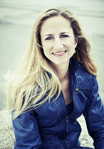 VELG DINE KAMPER: - Jeg tror nesten alle voksne har noen ting som irriterer dem med tanke på foreldrene, sier forfatter og psykolog Camilla Carlsen Bechsgaard. VELG DINE KAMPER: - Jeg tror nesten alle voksne har noen ting som irriterer dem med tanke på foreldrene, sier forfatter og psykolog Camilla Carlsen Bechsgaard.