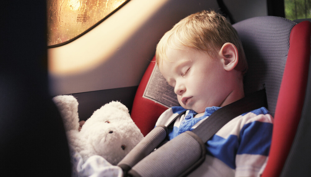 REISESYKE BARN: Her får du tipsene til hvordan unngå reisesyke barn, blant annet med reisesyketabletter. FOTO: Getty Images.