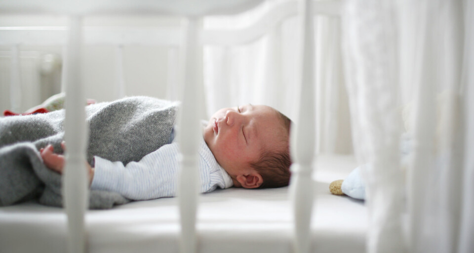 BABY SOM SOVER HELE NATTEN: At babyen sover hele natten er en drømmesituasjon for foreldre, bokstavelig talt. Her får du tipsene for at babyen skal sove hele natten. FOTO: Getty Images.