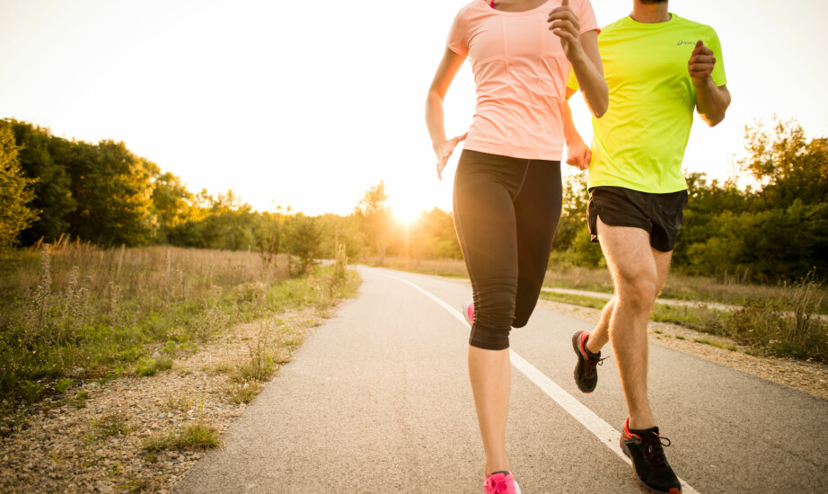 RIKTIG LØPETEKNIKK: For å få mer ut av joggeturen er det viktig med god løpeteknikk. Her kan du lese om de vanligste løpefeilene, og øvelser for god løpeteknikk. FOTO: Getty Images.