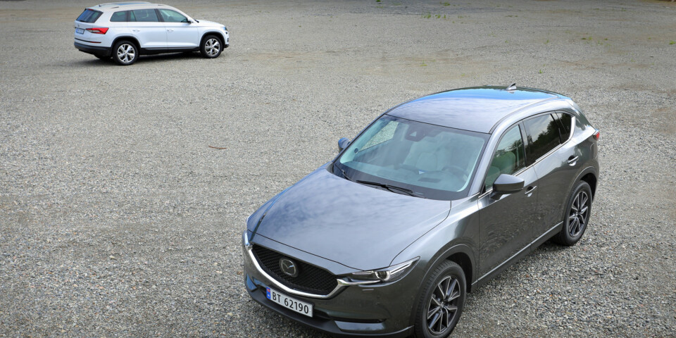 DUELLEN: Skoda Kodiaq 2,0 TDI eller Mazda CX-5 2,2 D AWD. (FOTO: Terje Bjørnsen) DUELLEN: Skoda Kodiaq 2,0 TDI eller Mazda CX-5 2,2 D AWD. (FOTO: Terje Bjørnsen)
