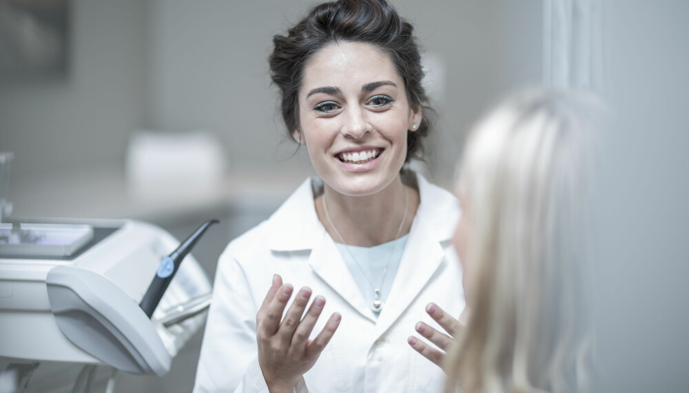 TANNLEGESKREKK: Mange synes det er ubehagelig å besøke tannlegen, men du kan fikse tannlegeskrekken. FOTO: Getty Images.
