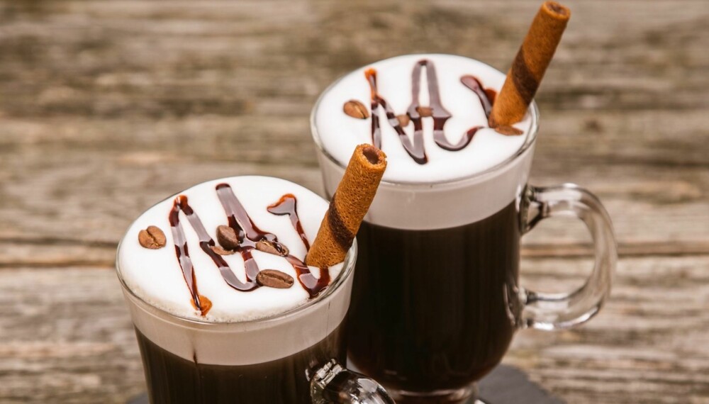 DEILIG OG VARMENDE: Få drinker passer bedre en kald og mørk høst- eller vinterkveld enn Irish coffee. Foto: Colourbox DEILIG OG VARMENDE: Få drinker passer bedre en kald og mørk høst- eller vinterkveld enn Irish coffee. Foto: Colourbox