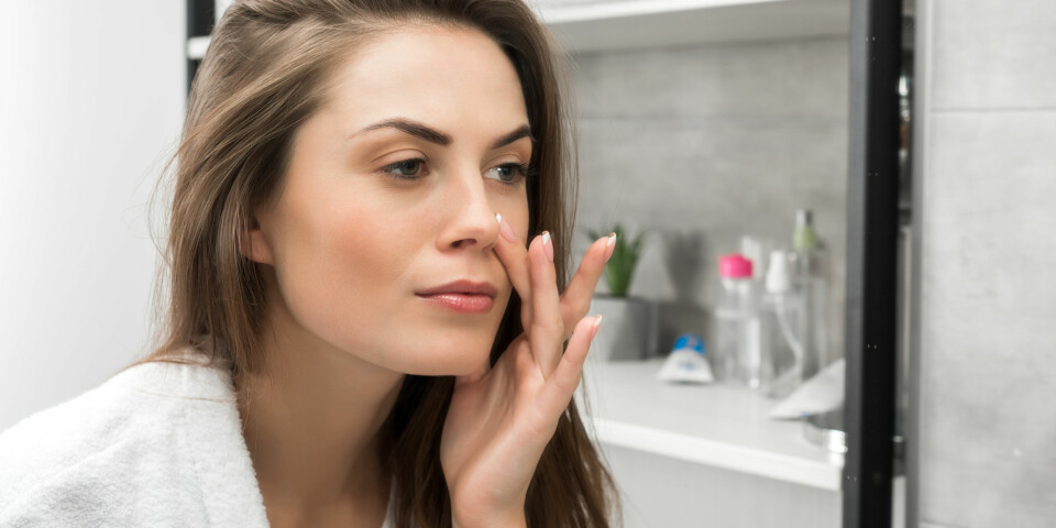 SENSITIV HUD: Definisjonen på sensitiv hud er en hud som reagerer på mye, kan føles rød, varm og stram. Foto: Gettyimages.com. SENSITIV HUD: Definisjonen på sensitiv hud er en hud som reagerer på mye, kan føles rød, varm og stram. Foto: Gettyimages.com.